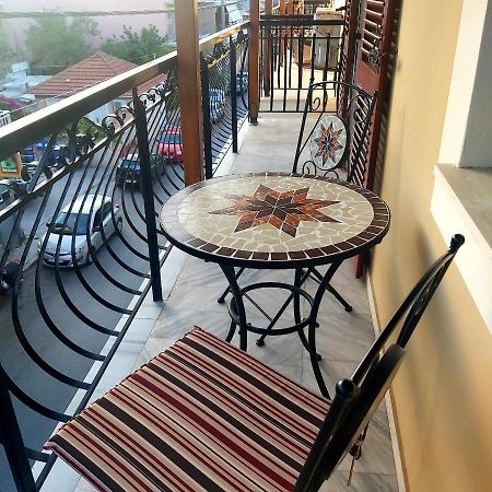 Rania City Loft Apartment อาร์กอสโตลี ภายนอก รูปภาพ